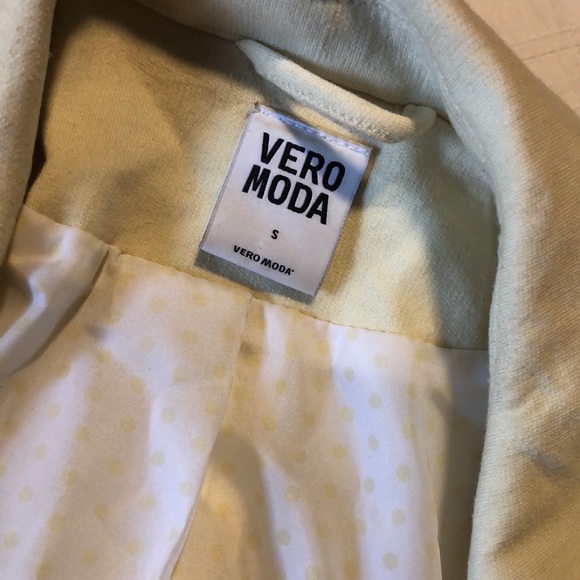 Vero moda small yellow suit jacket - Picture 3 of 4